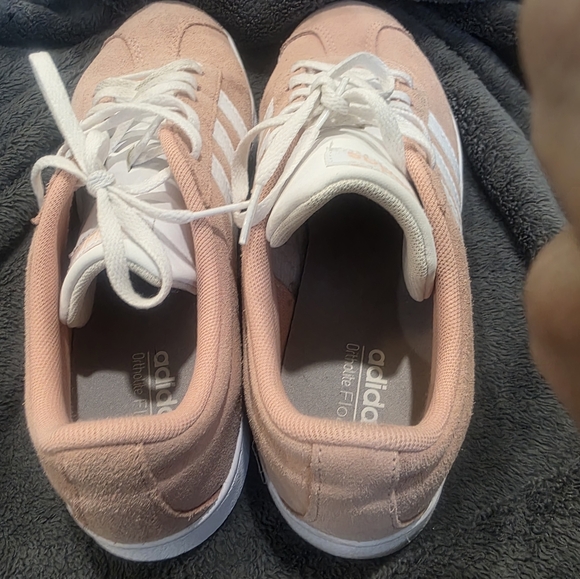 Adidas Womens Size 10 Pink Sneakers - Picture 2 of 7